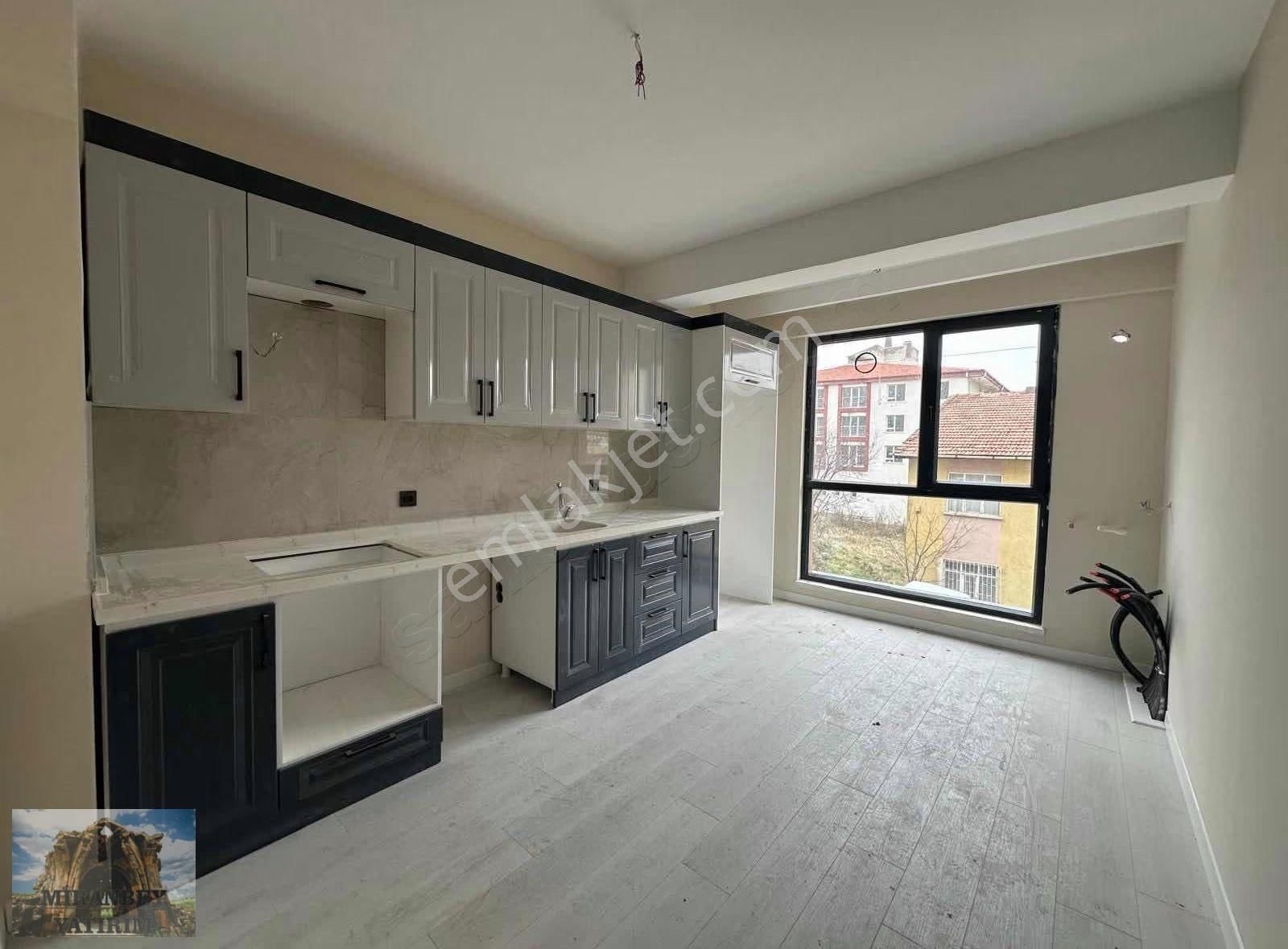 █miranbey█ekin Mah.yüzme Havuzu Yanı 0 Lüx Tasarımlı Ön Cephe3+1