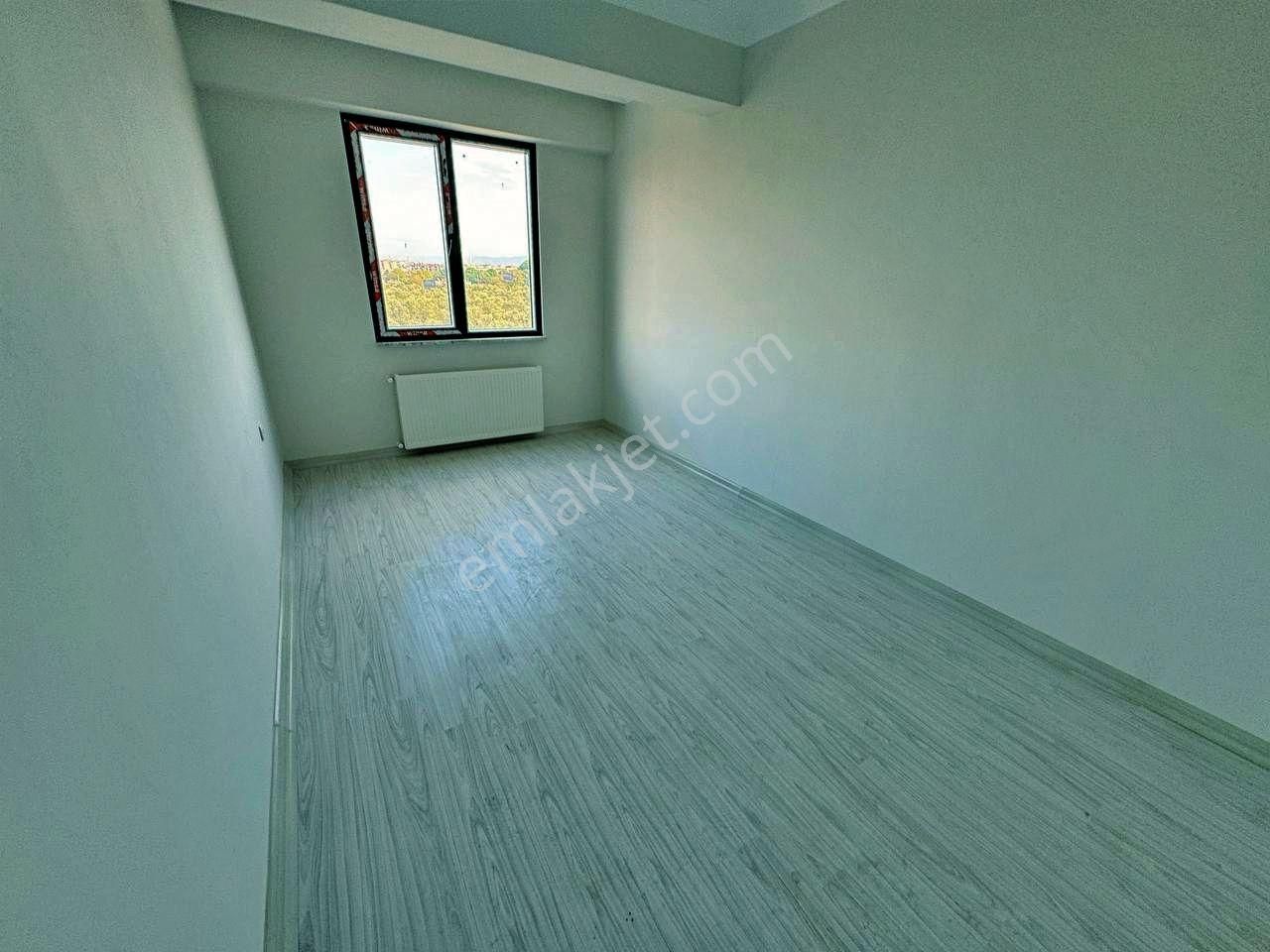 Uytundan Kadıköyde Doğalgazlı Kapalı Otoparklı 2+1 Satılık Daire - Görsel 24