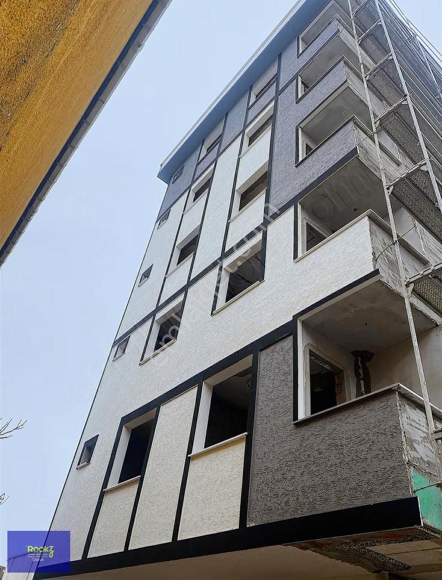 Rookzdoruk'dan Necip Fazıl'da Metro Dibi,yüksek Kira Getirili2+1