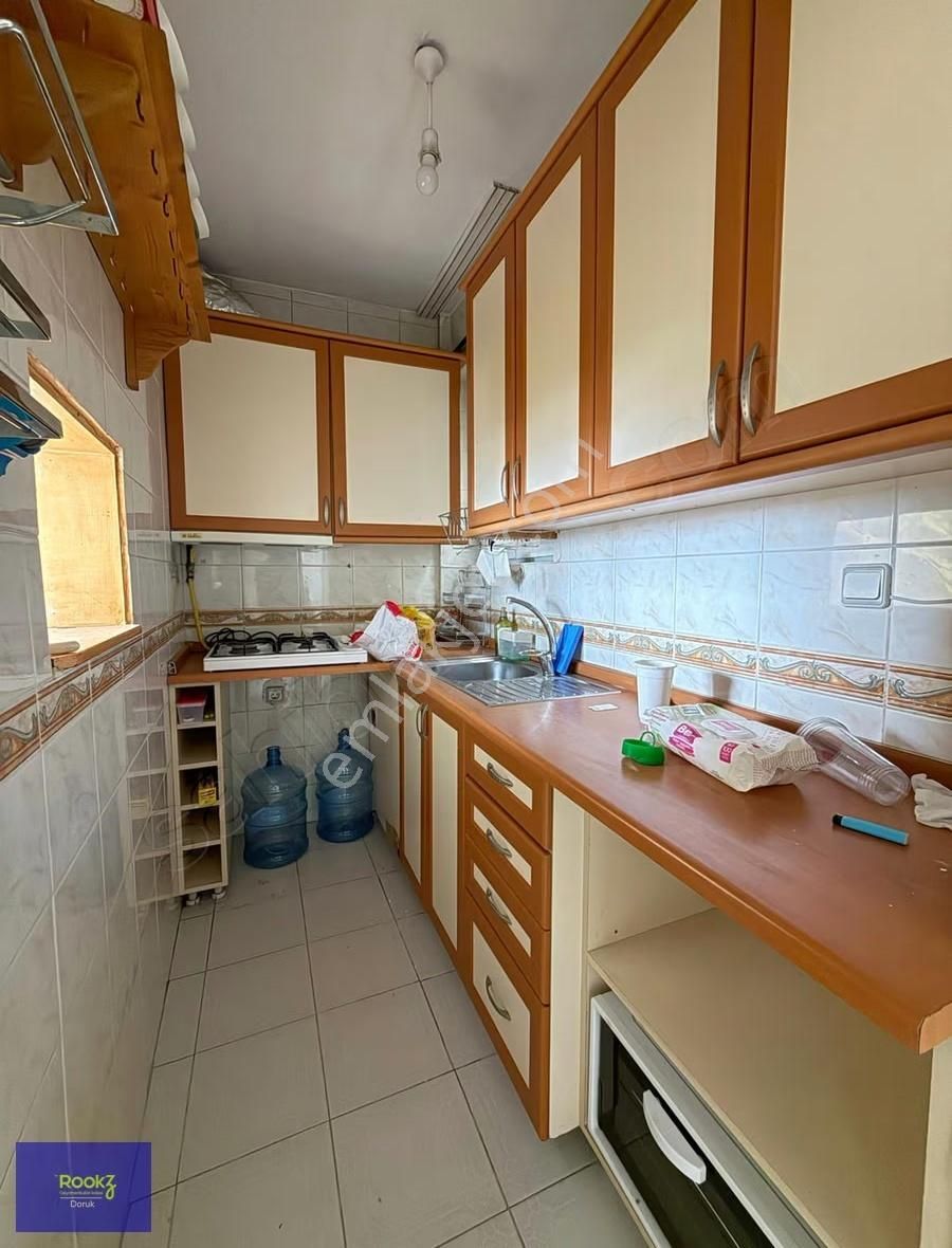 Rookzdoruk Kadıköy'ün Kalbinde Teraslı Deniz Stad Manzaralı 2+1 - Görsel 4