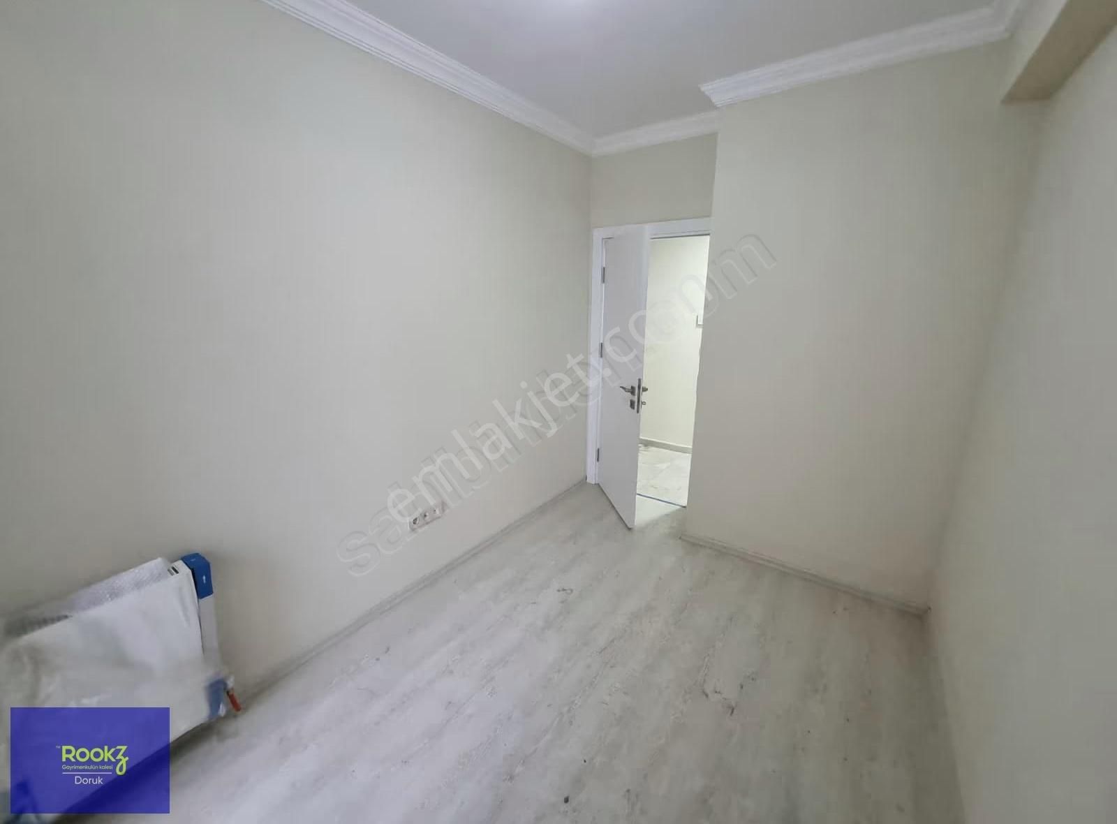 Rookzdoruk'dan Metro Ve Hastaneye Yakın Sim City Sitesinde Sıfır - Görsel 25
