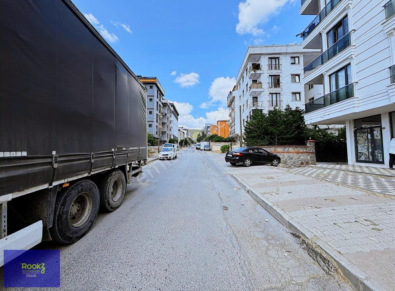 Sultanbeylinin Ticari Kalbinde,ana Cadde Üzeri Çift Dükkan 200m - Görsel 29