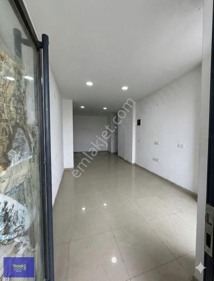 Sultanbeylinin Ticari Kalbinde,ana Cadde Üzeri Çift Dükkan 200m - Görsel 14