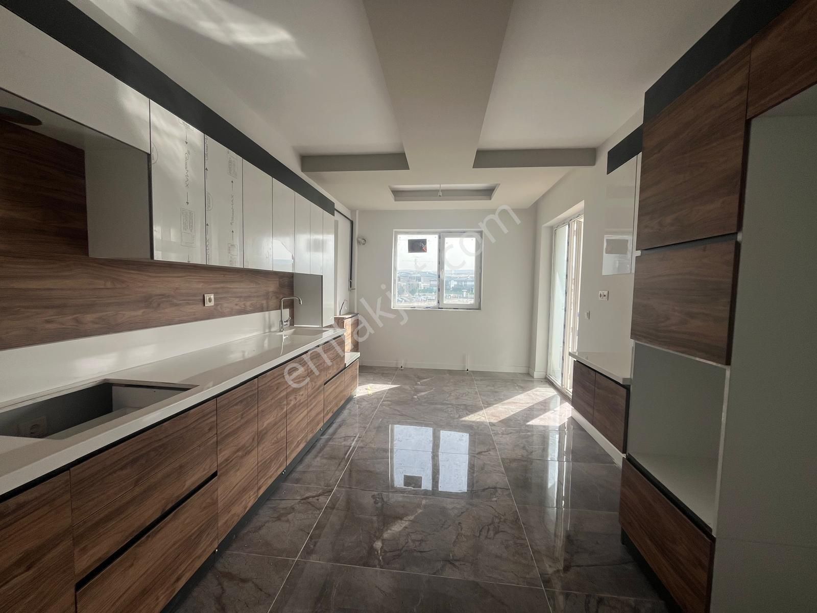 Mç Emlak'tan Ayyıldız Mahallesin'de 3+1 Satılık Daire - Görsel 4