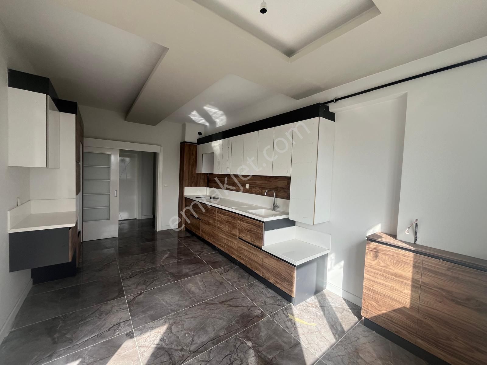 Mç Emlak'tan Ayyıldız Mahallesin'de 3+1 Satılık Daire - Görsel 5