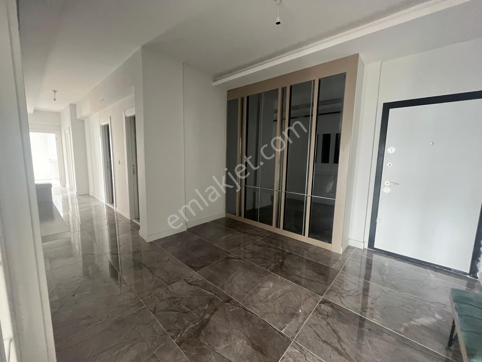 Mç Emlak'tan Ayyıldız Mahallesin'de 3+1 Satılık Daire - Görsel 27