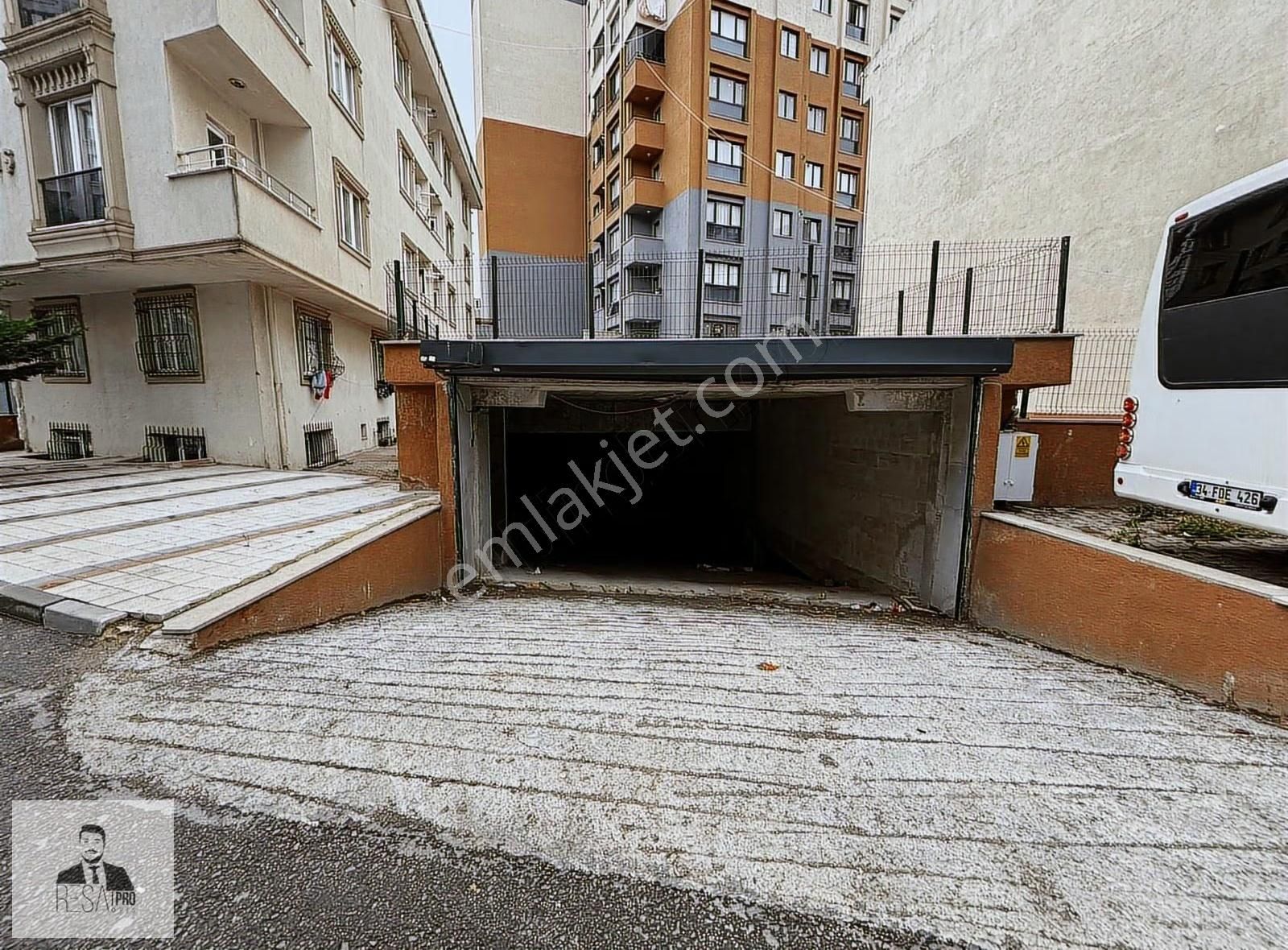 *resa Pro*venezia Yakın 3.300m² Dükkan/depo/antrepo Kiralık Bina - Görsel 25