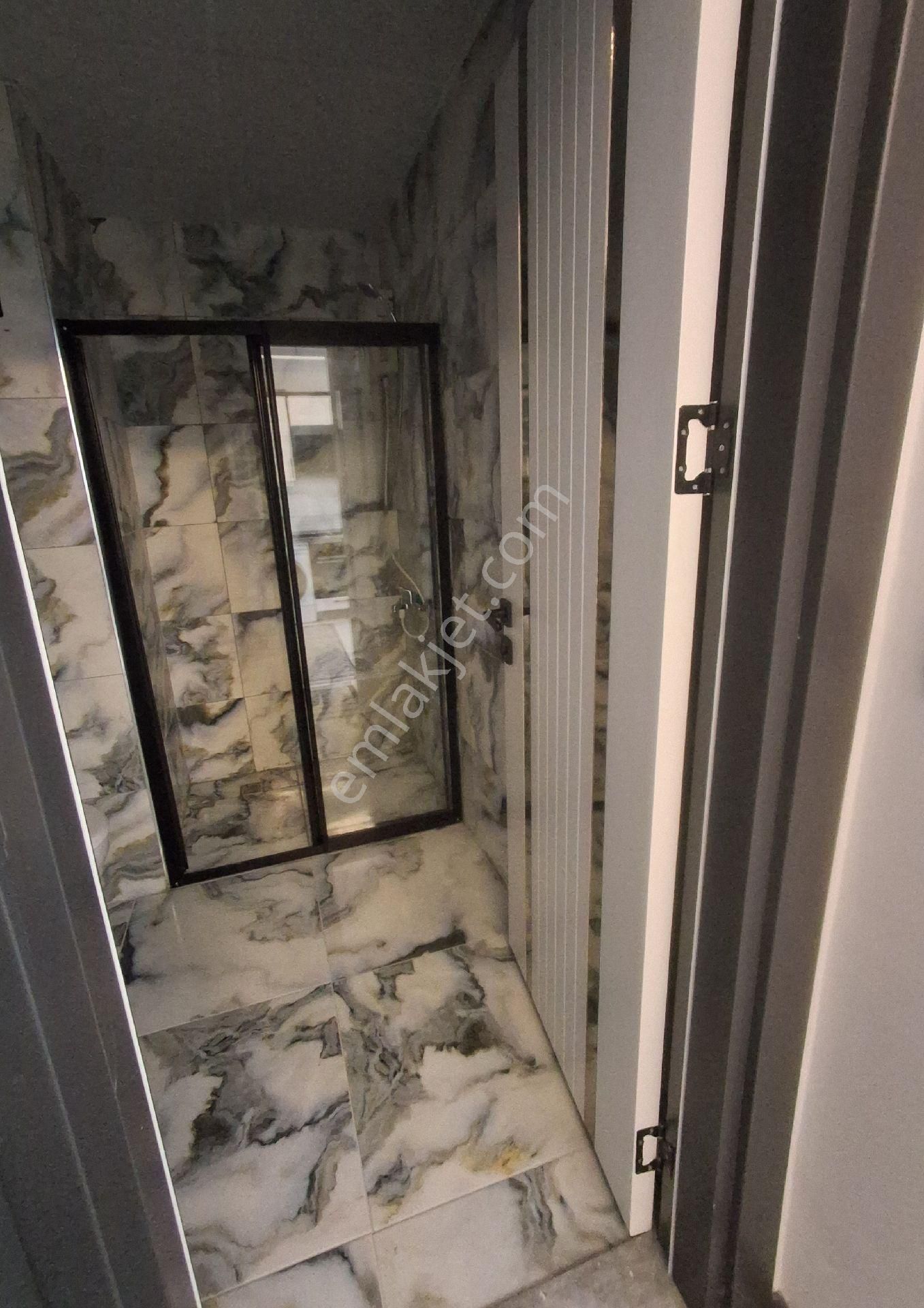 0 Eşyalı 1+1 Yeni Yapı Dairemiz Kiralıktır - Görsel 8