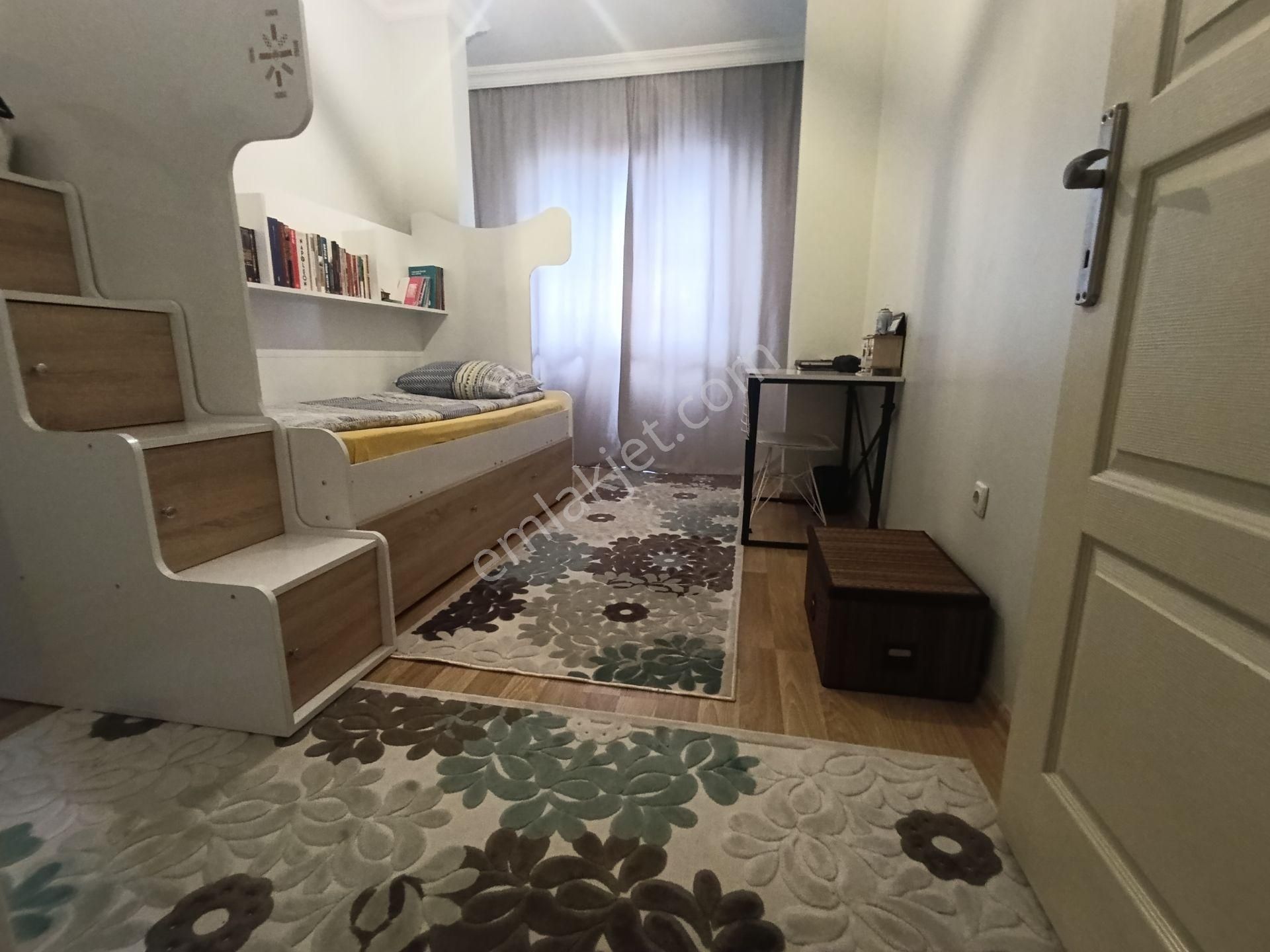 Pendik Güzelyalı Da Acil Satılık Merkezi E-5 Yakın 3+1 135 M2 Masrafsız Daire - Görsel 10