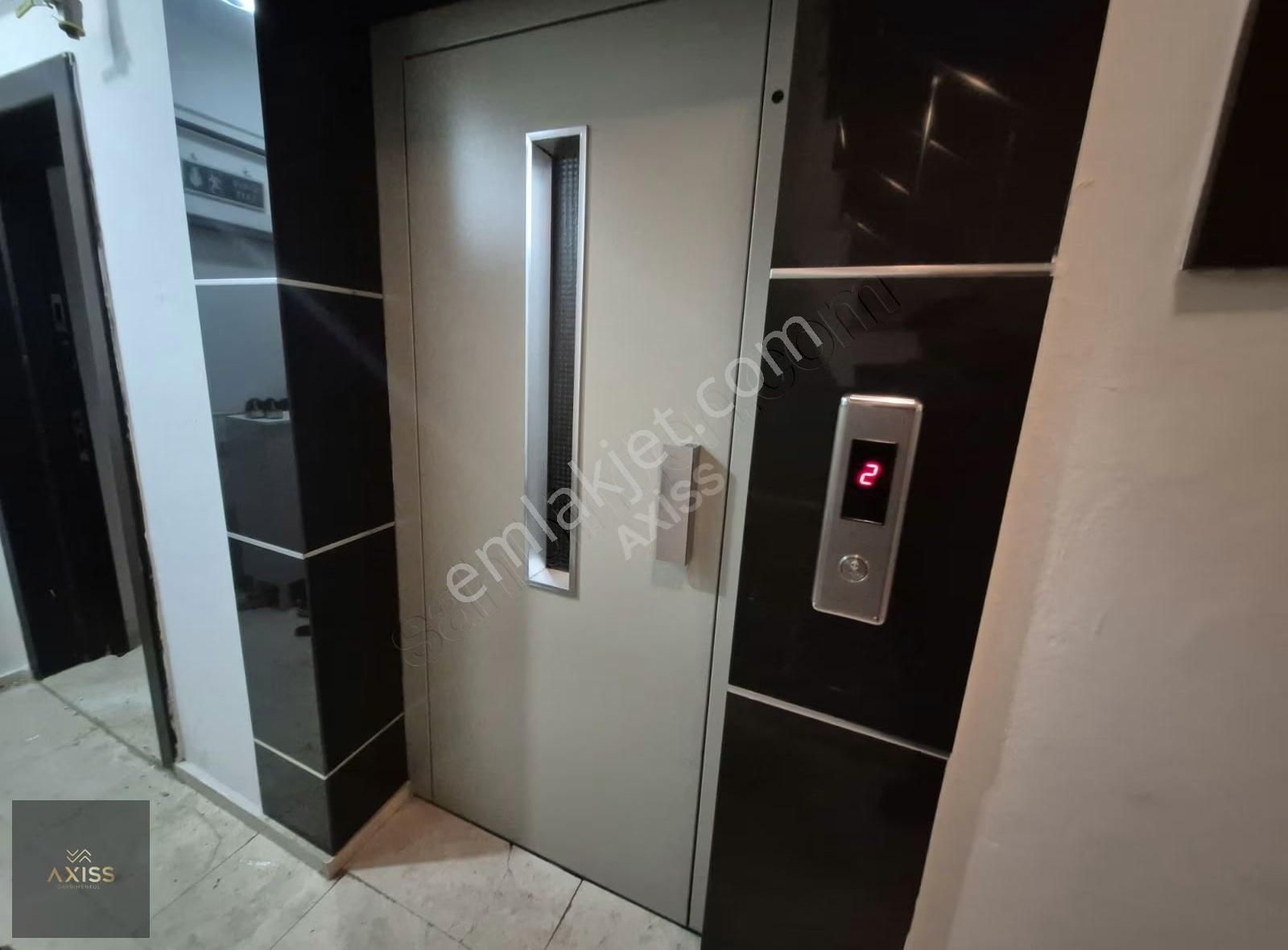 Her Yere Yürüme Mesafesi | Ana Cadde Üzeri Site İçinde 2+1 - Görsel 20