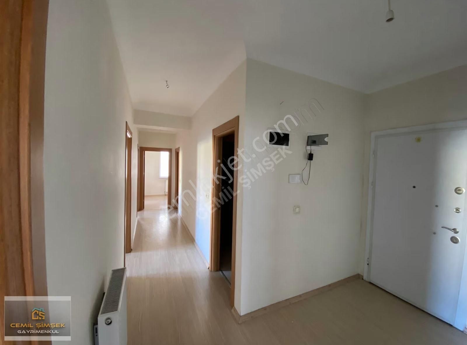 Cemil Şimşek'ten Erenler Mah Merkezi Konumda, 3+1, 115m² Net - Görsel 12