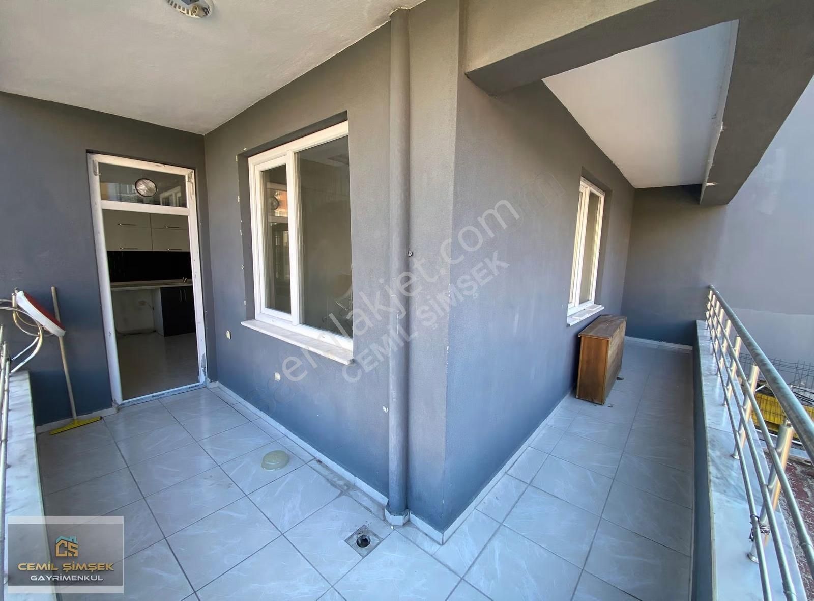 Cemil Şimşek'ten Erenler Mah Merkezi Konumda, 3+1, 115m² Net - Görsel 13