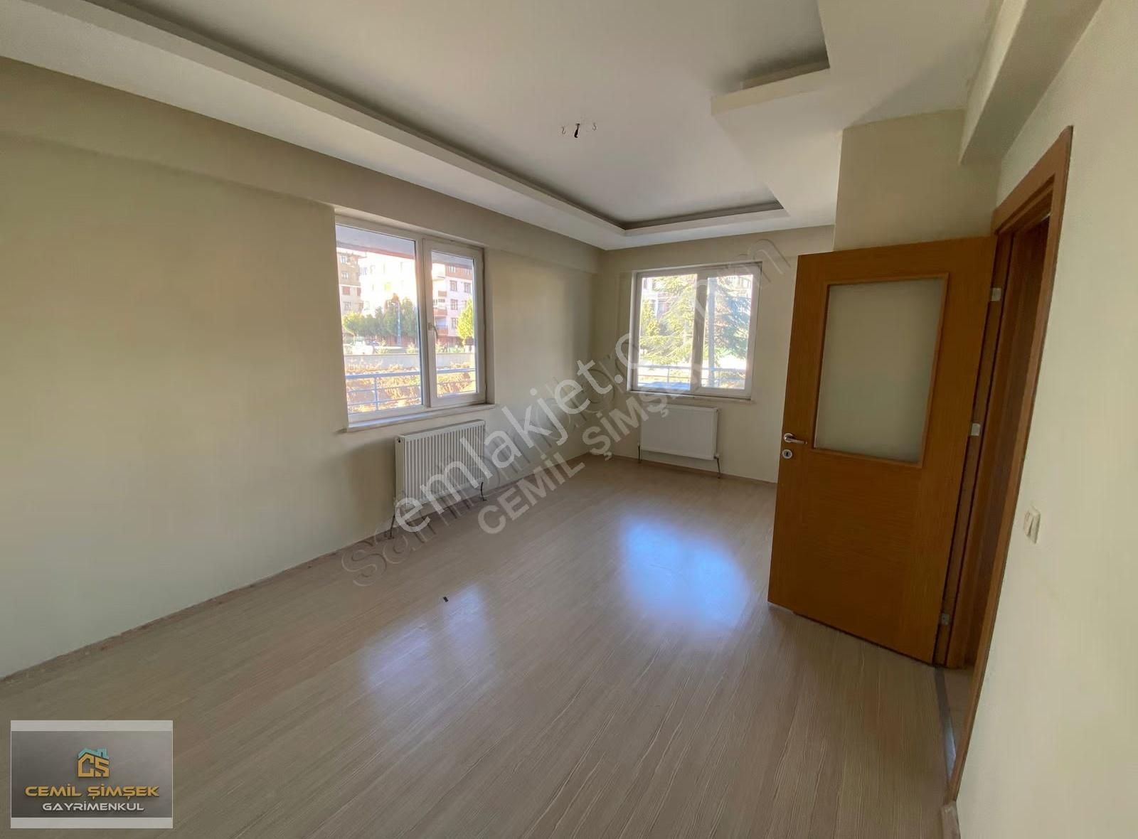 Cemil Şimşek'ten Erenler Mah Merkezi Konumda, 3+1, 115m² Net - Görsel 18