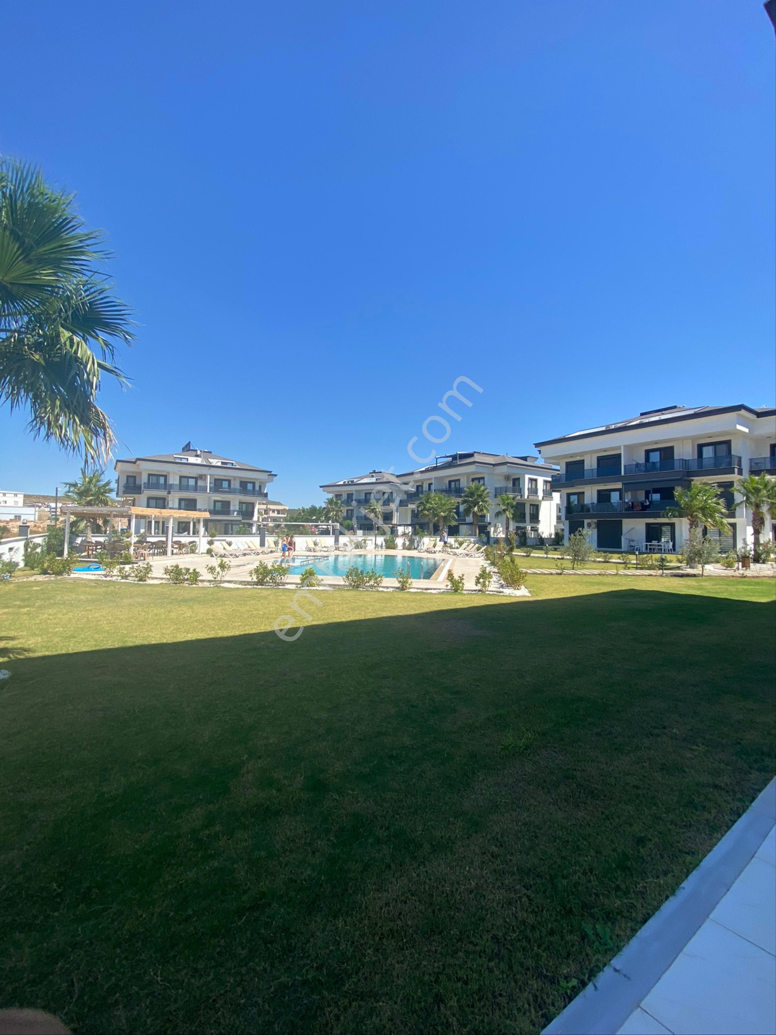 Havuzlu ,geniş Teraslı 3+1 Satılık Dubleks Daire - Görsel 2