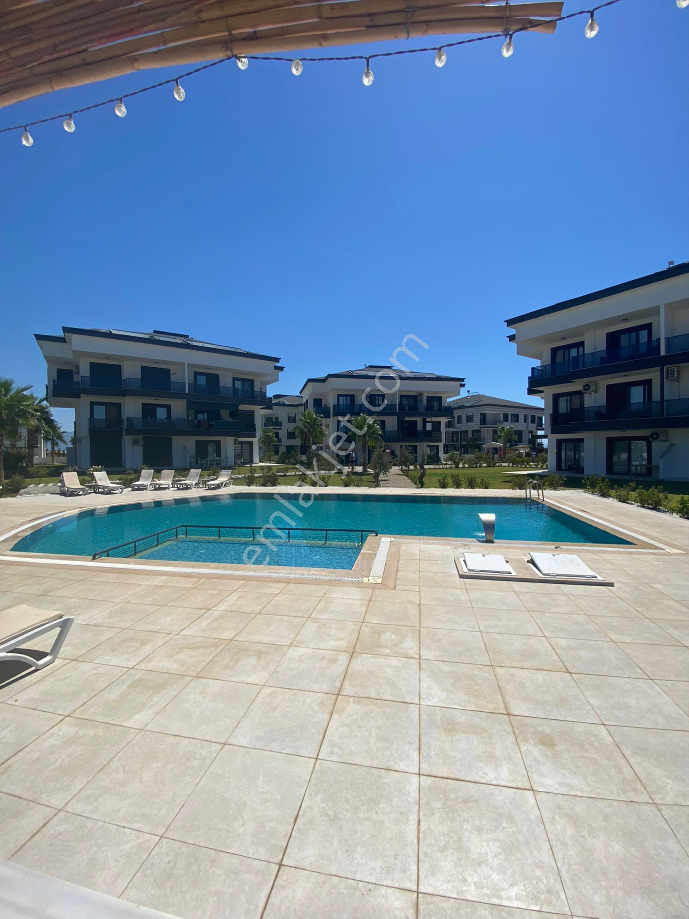 Havuzlu ,geniş Teraslı 3+1 Satılık Dubleks Daire - Görsel 13