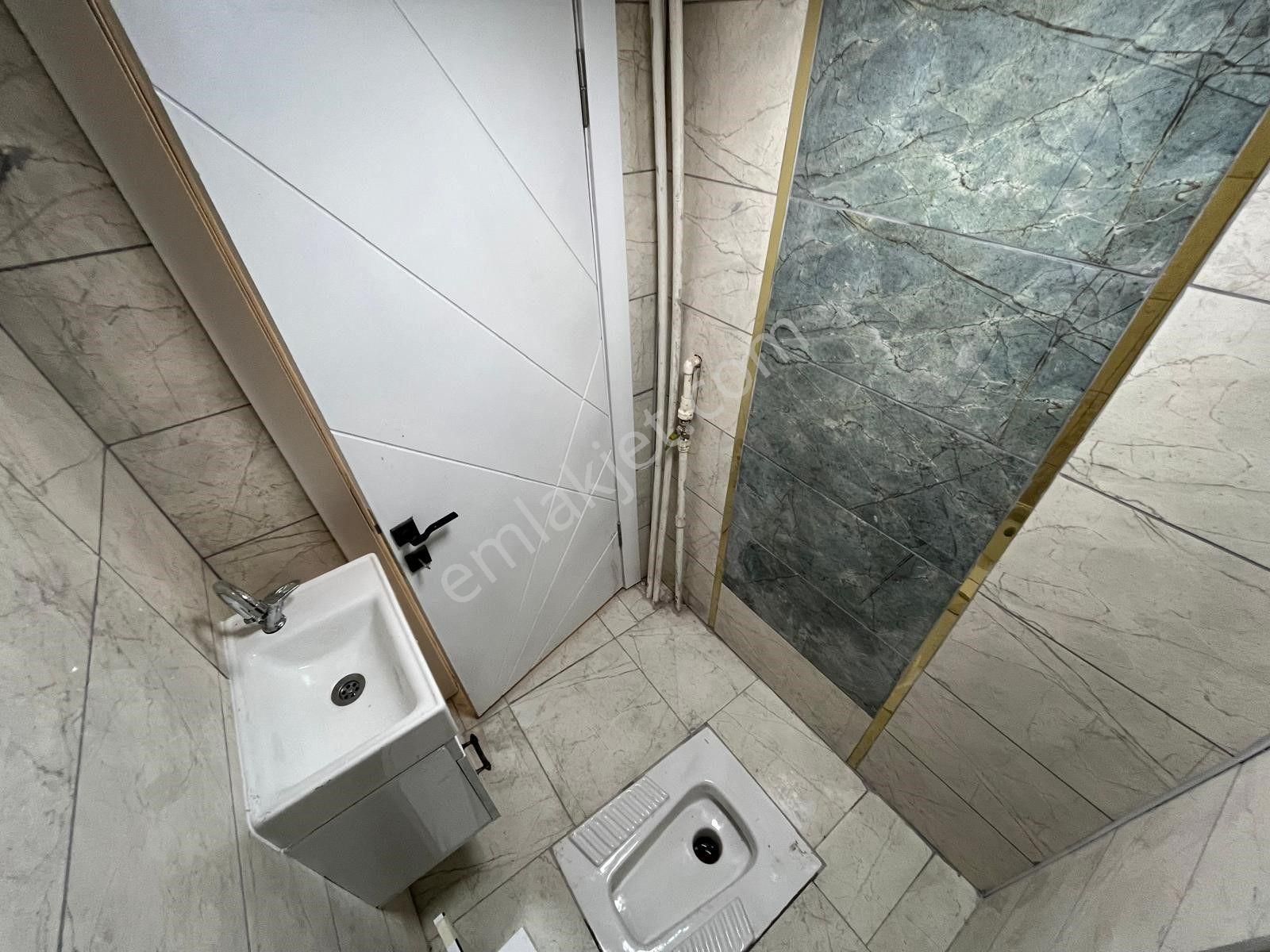 Plevne Mah Şık Tasarım Modern Yapı Geniş M2 Ara Kat 3+1 Daire - Görsel 35