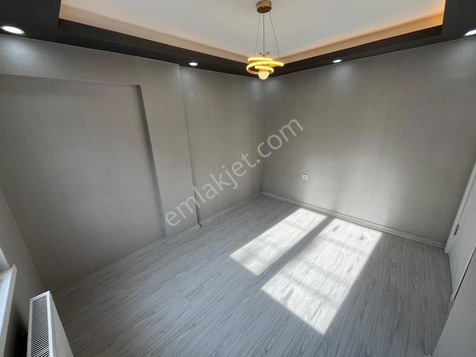 Plevne Mah Şık Tasarım Modern Yapı Geniş M2 Ara Kat 3+1 Daire - Görsel 21
