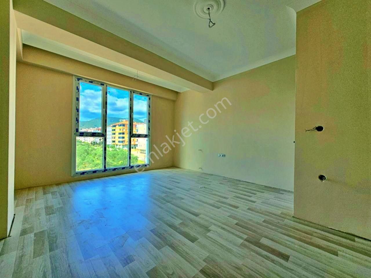 Uytundan Kadıköyde Ayrı Mutfaklı Satılık Sıfır 2+1 Daire - Görsel 2
