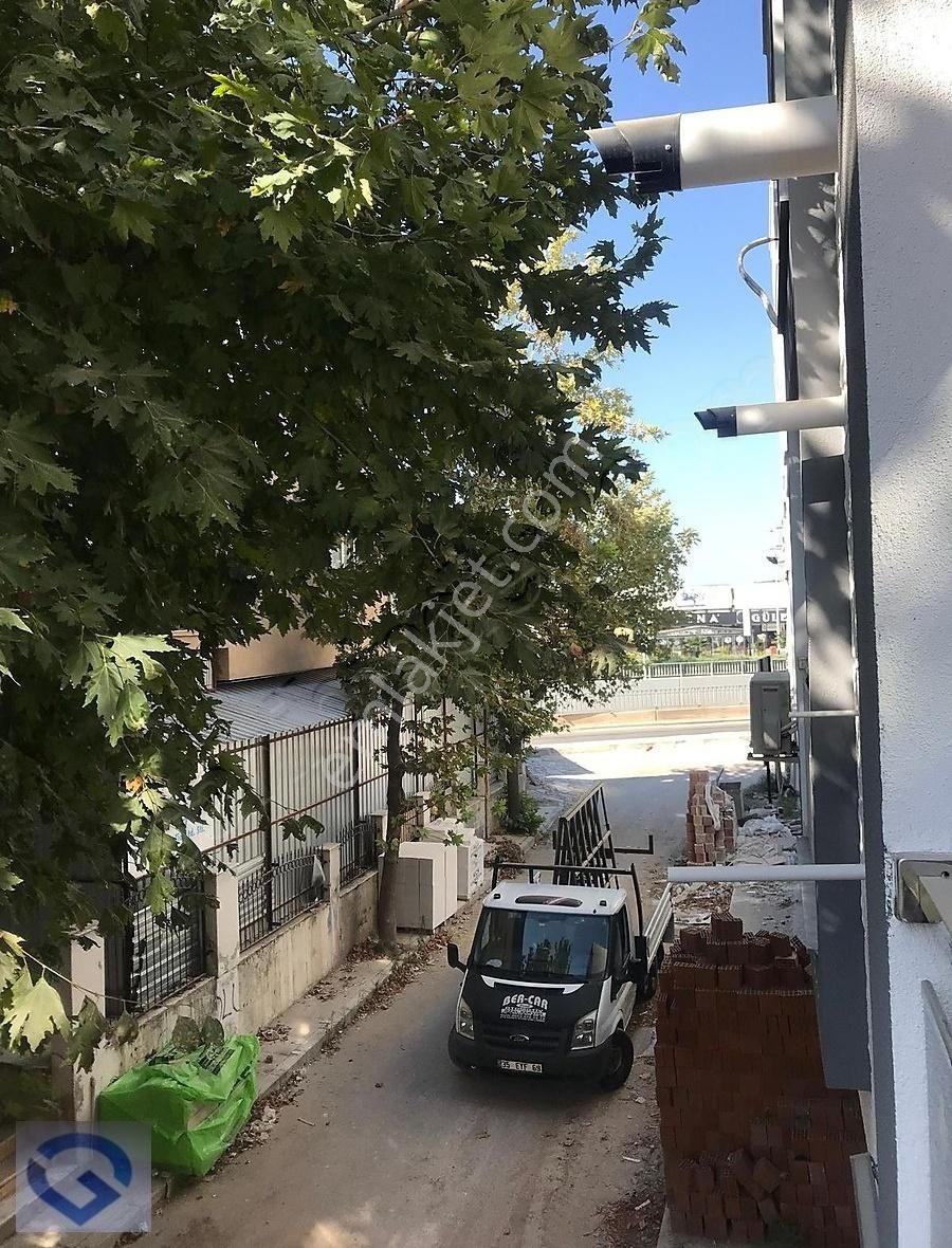 Güvenci'den Balatçık'ta Anadolu Cad.yakını 1+1 Eşyalı,doğalgazlı - Görsel 3