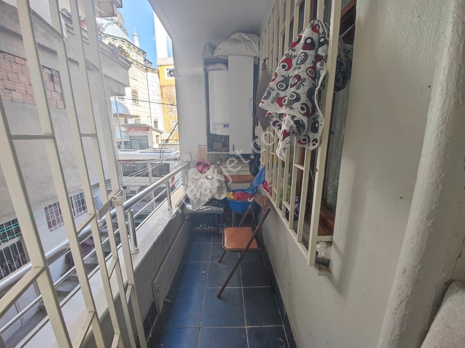 Salih Emlak 'tan Metro, E5 Yakını Kredili 2+1 Balkonlu Daire - Görsel 14