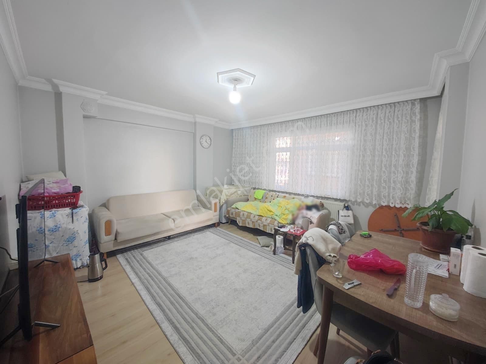 Salih Emlak 'tan Metro, E5 Yakını Kredili 2+1 Balkonlu Daire - Görsel 3