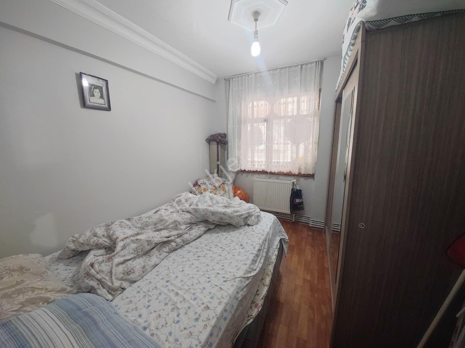 Salih Emlak 'tan Metro, E5 Yakını Kredili 2+1 Balkonlu Daire - Görsel 8