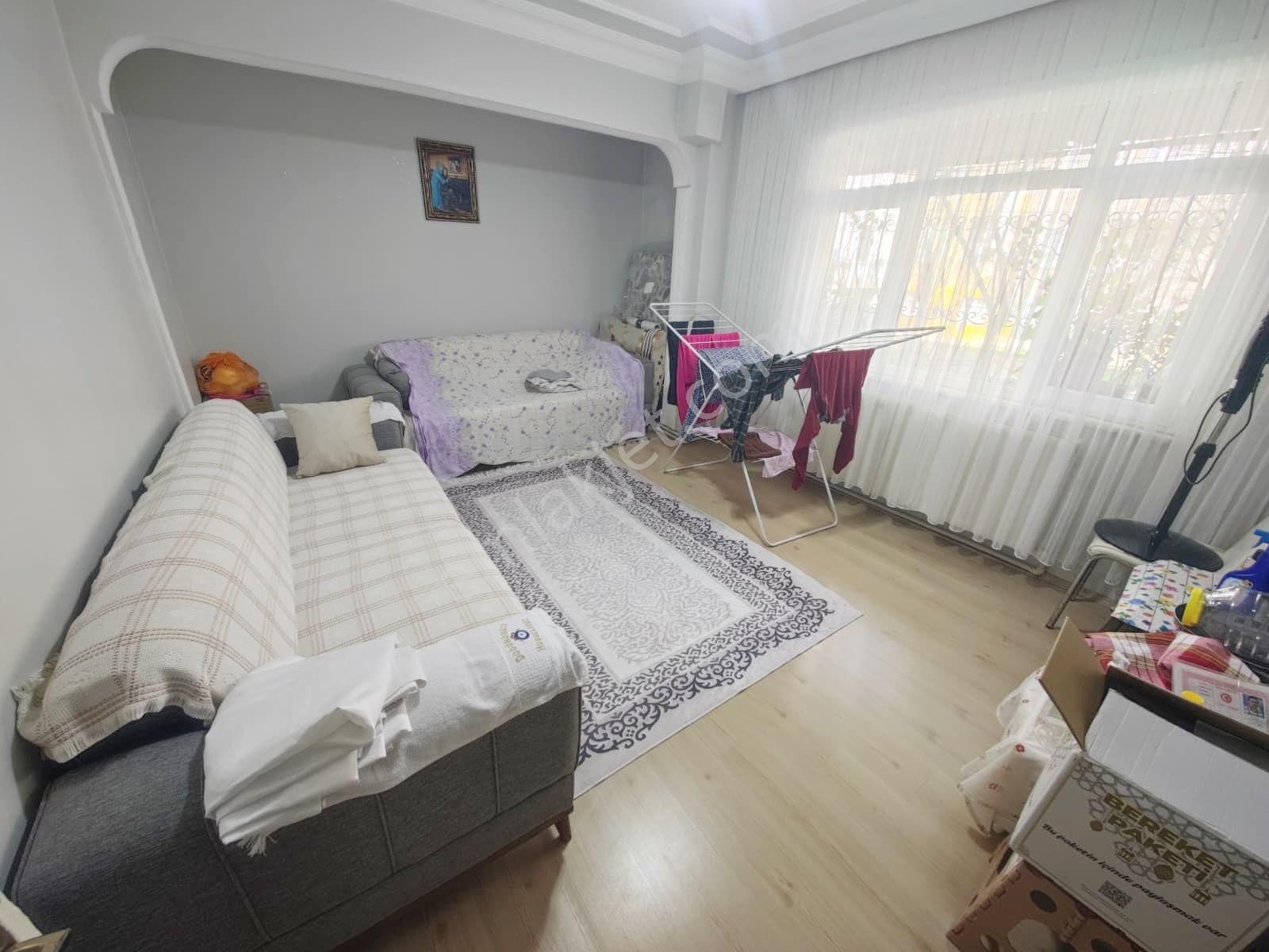 Salih Emlak 'tan Metro, E5 Yakını Kredili 2+1 Balkonlu Daire - Görsel 4