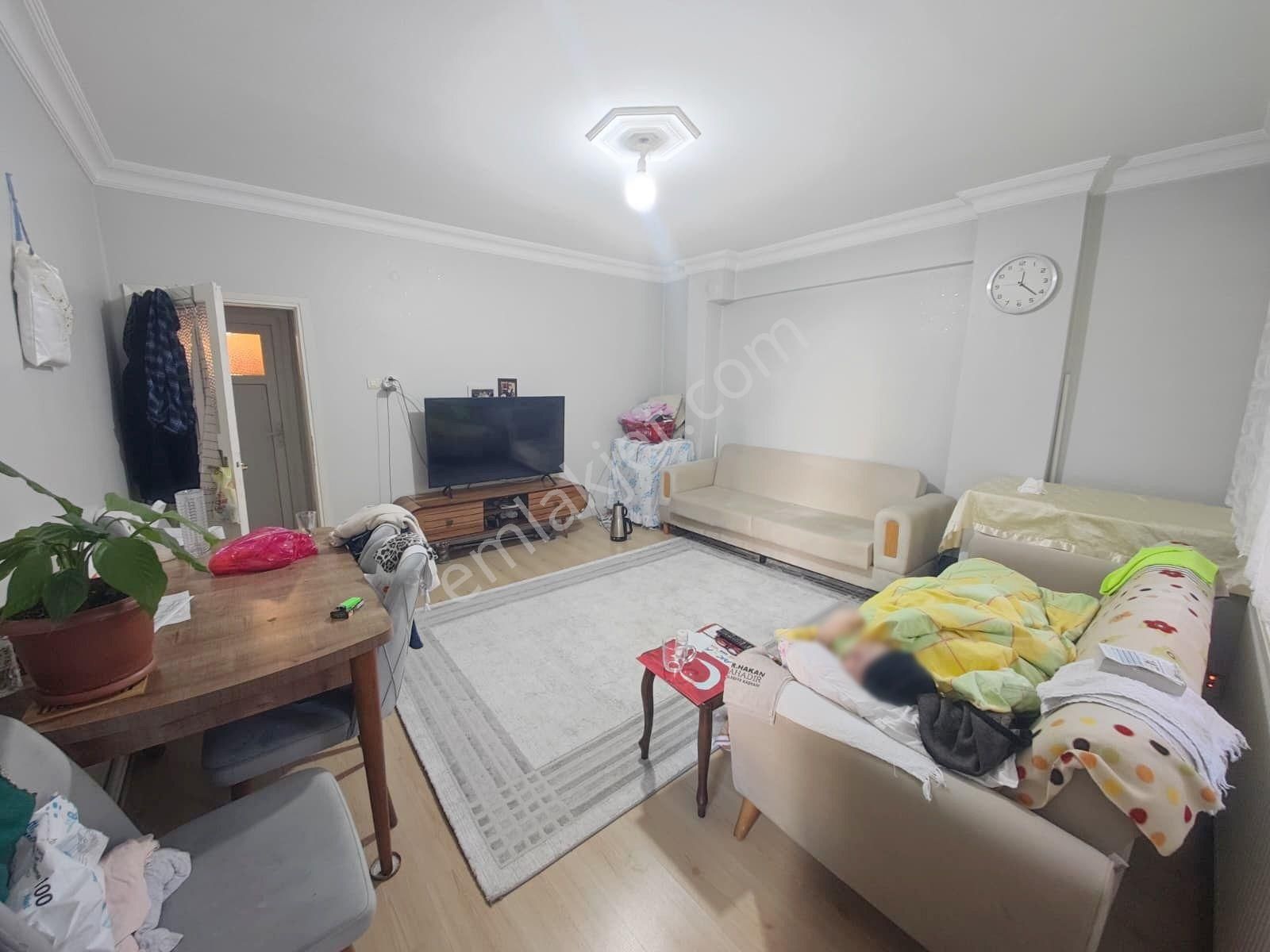 Salih Emlak 'tan Metro, E5 Yakını Kredili 2+1 Balkonlu Daire - Görsel 2