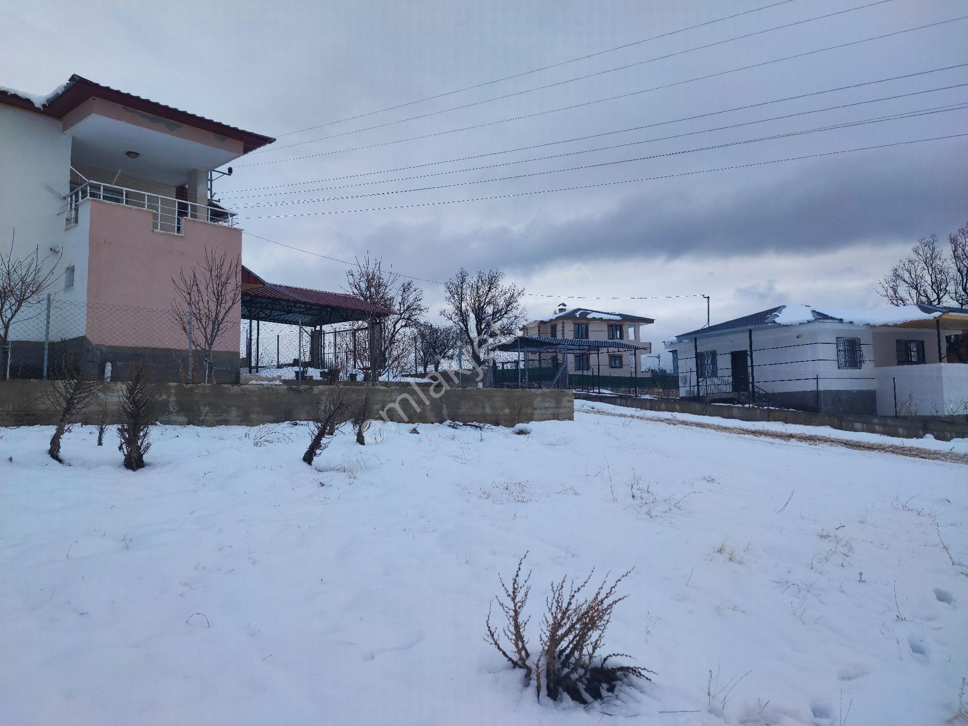 Pozantı Kar Emlak Tan Yeni Konacık Bozkırlı Mevkiinde Yaylalık 400 M2 Satılık Arsa - Görsel 20