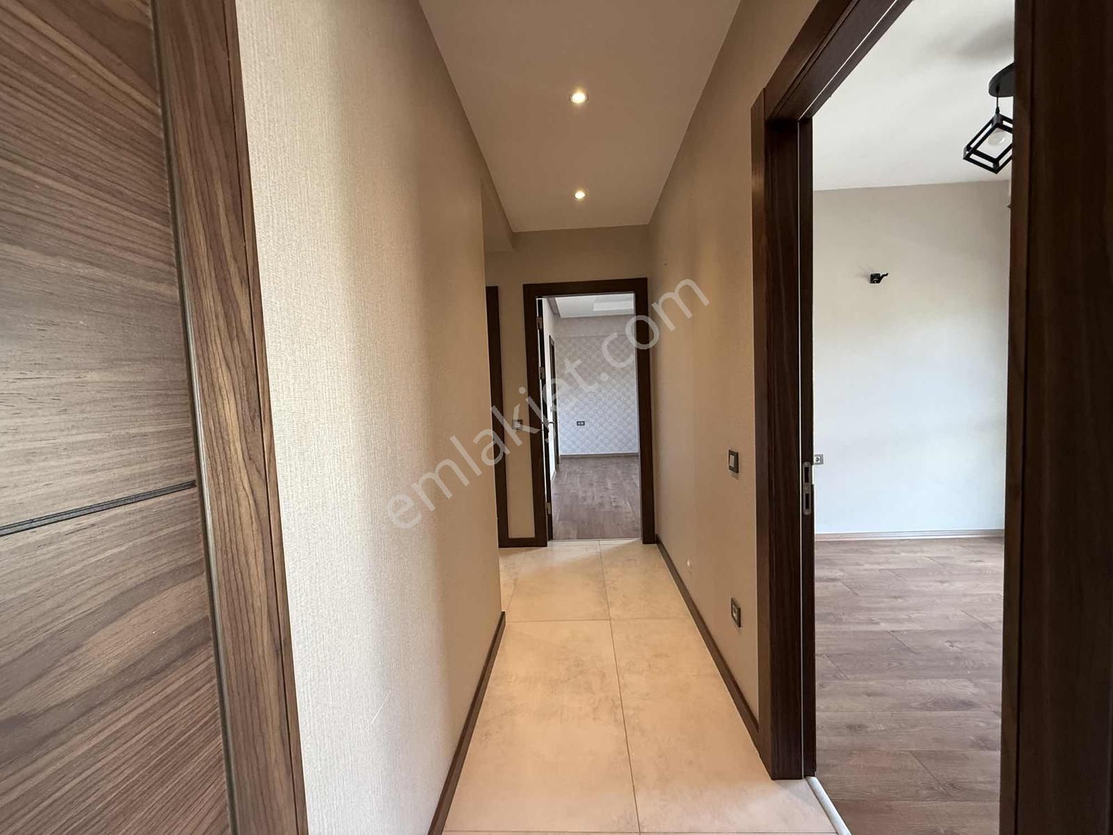 Bölgenin En Prestijli Sitesi Gültekin Pera'da A Plus 3+1 Kiralık - Görsel 12