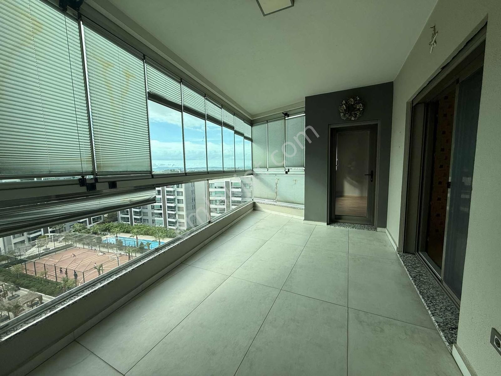 Bölgenin En Prestijli Sitesi Gültekin Pera'da A Plus 3+1 Kiralık - Görsel 5