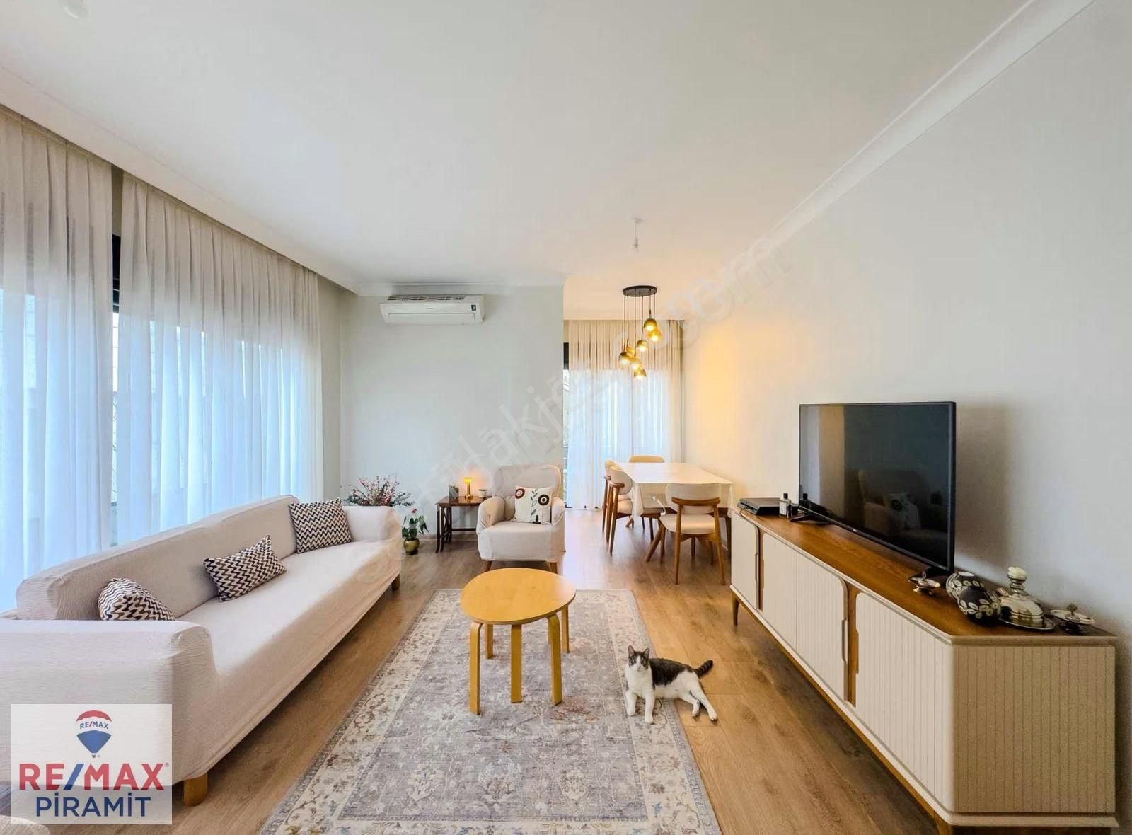 Acıbademin En Değerli Sokağında Fırsat Satılık 3+1 - Görsel 3