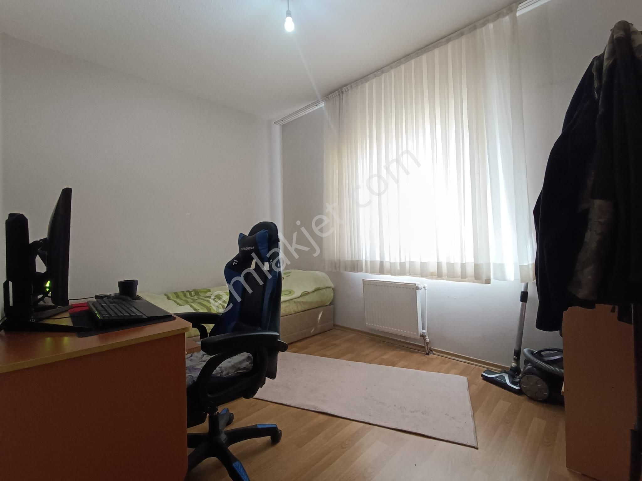 Kentten Zirvekent'te 2+1 Katta Balkonlu Fırsat Daire - Görsel 11