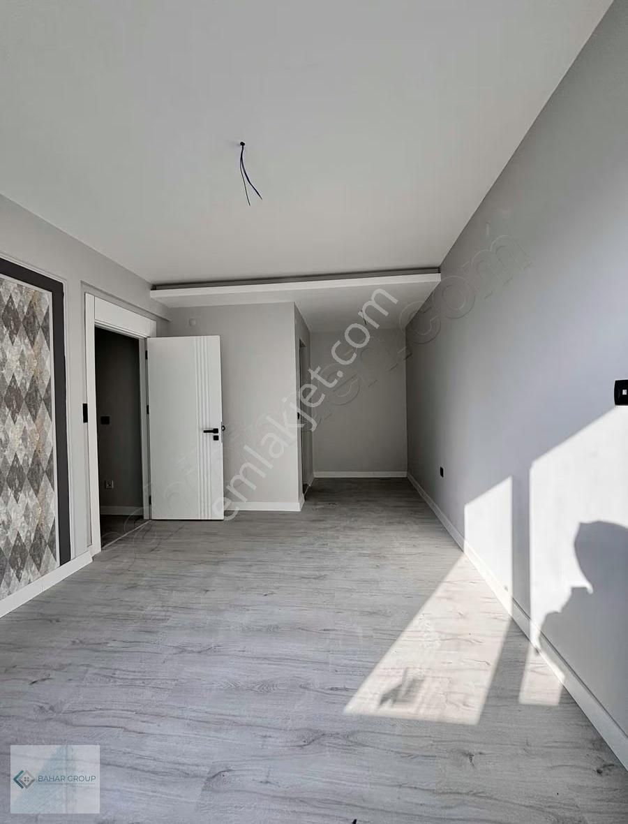 Şehirhastanesi Tramvay Durağına 5 Dakika Mesafede 4+1 - Görsel 7