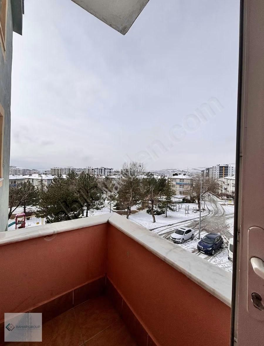 Erkilet Osmangazi Müstakil Tadında Geniş 3+1 - Görsel 9