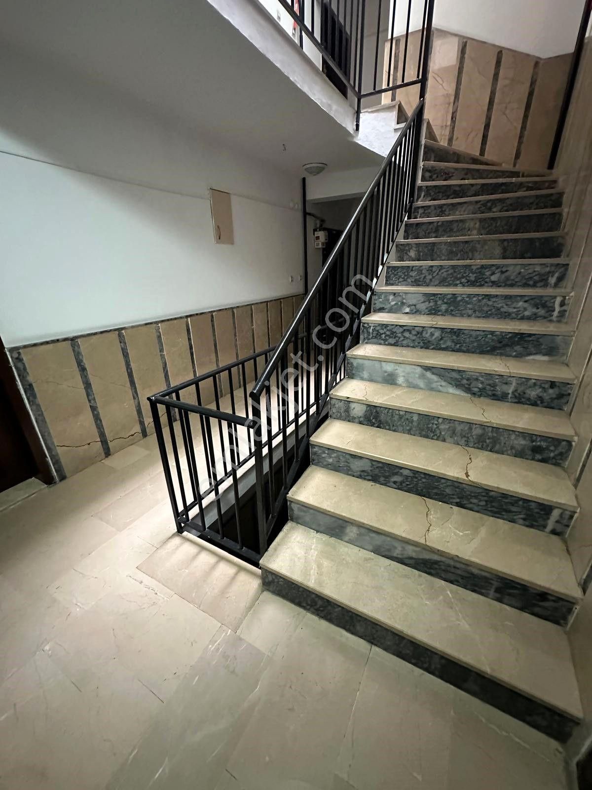 Akşemsettin Mah. Bağımsız Asansörlü Genç Satılık Daire - Görsel 24