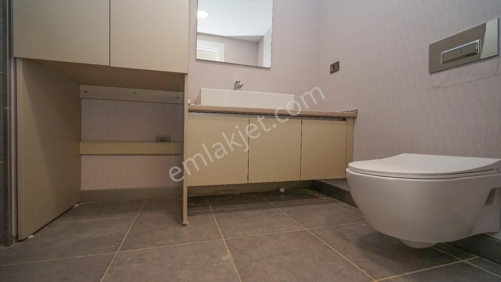 Şahane Yapı'dan Şık Tasarımlı Metrobüse Sadece 7 Dk Mesafede Satılık Daire!!! - Görsel 17