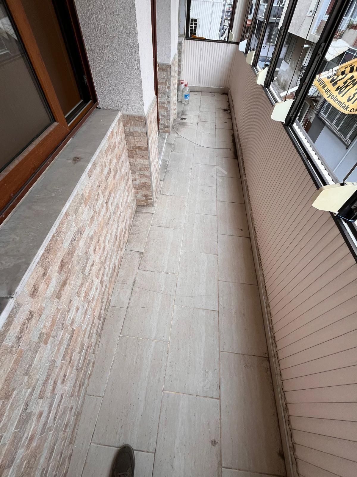 İnönü Cad. Ve Metro Durakları Yakını 3+1 Arakat Çift Cephe Doğalgazlı Çift Balkon - Görsel 14