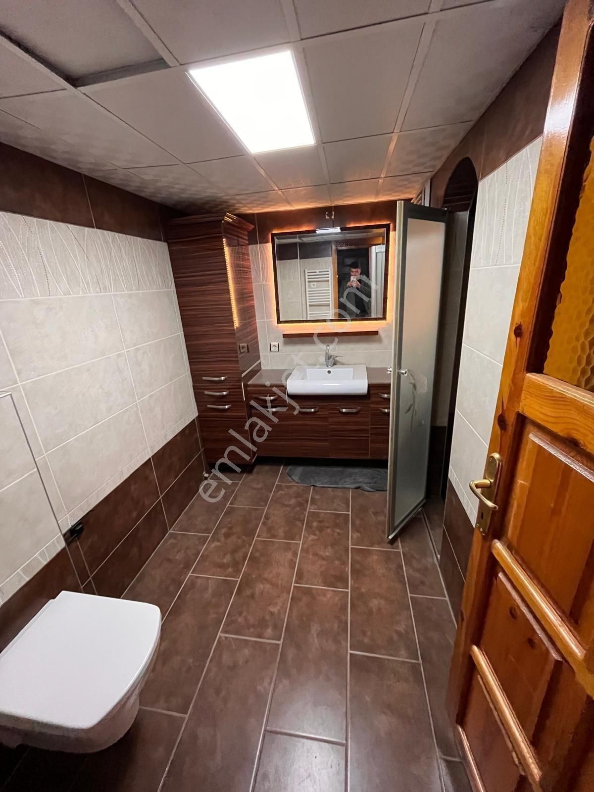 İnönü Cad. Ve Metro Durakları Yakını 3+1 Arakat Çift Cephe Doğalgazlı Çift Balkon - Görsel 28