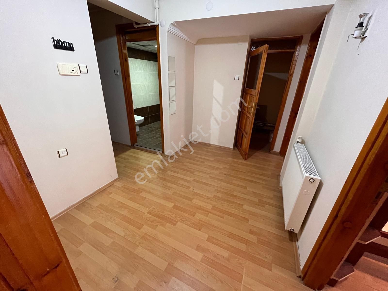 İnönü Cad. Ve Metro Durakları Yakını 3+1 Arakat Çift Cephe Doğalgazlı Çift Balkon - Görsel 31