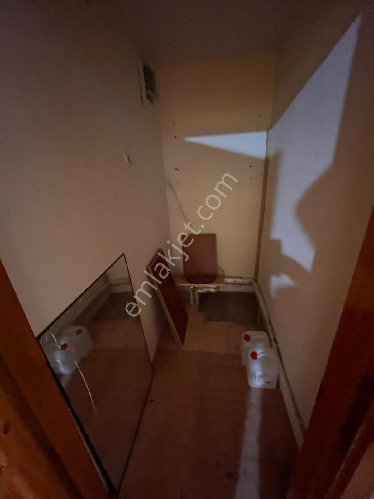 İnönü Cad. Ve Metro Durakları Yakını 3+1 Arakat Çift Cephe Doğalgazlı Çift Balkon - Görsel 4