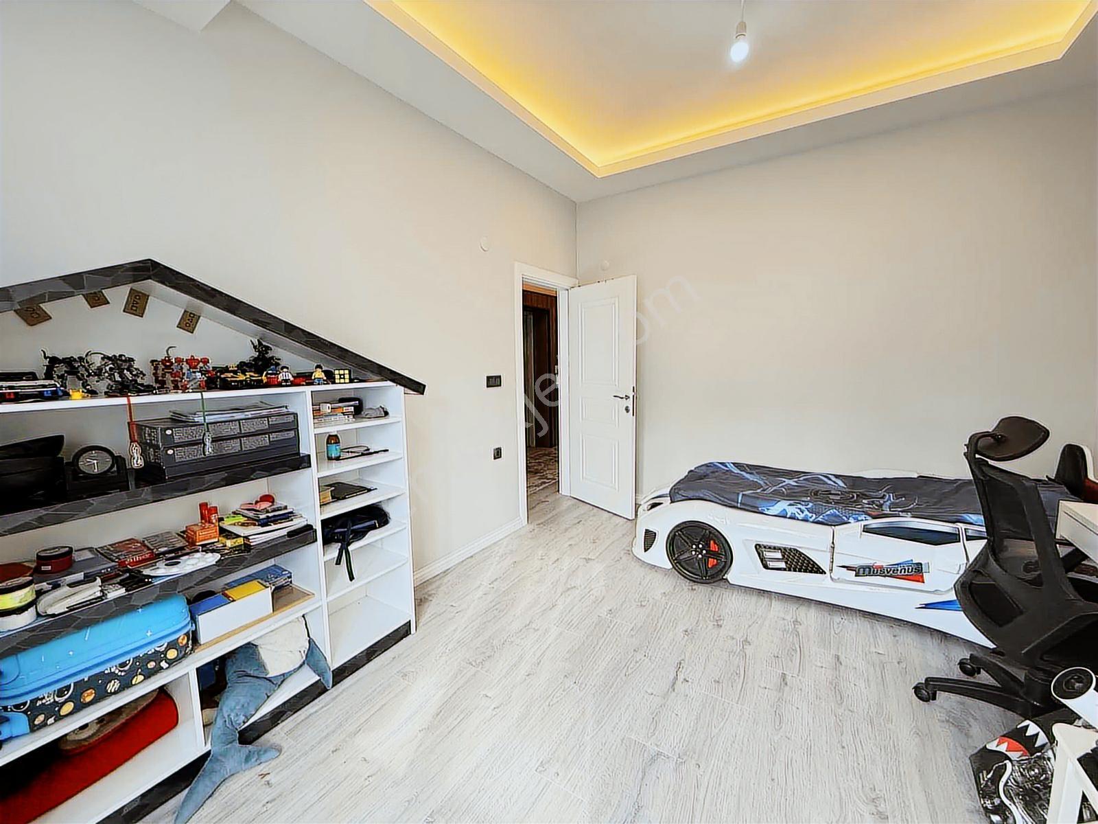 Bm Real Estate Yunuseli'nde Satılık 3 Katlı Asansörlü Villa - Görsel 31