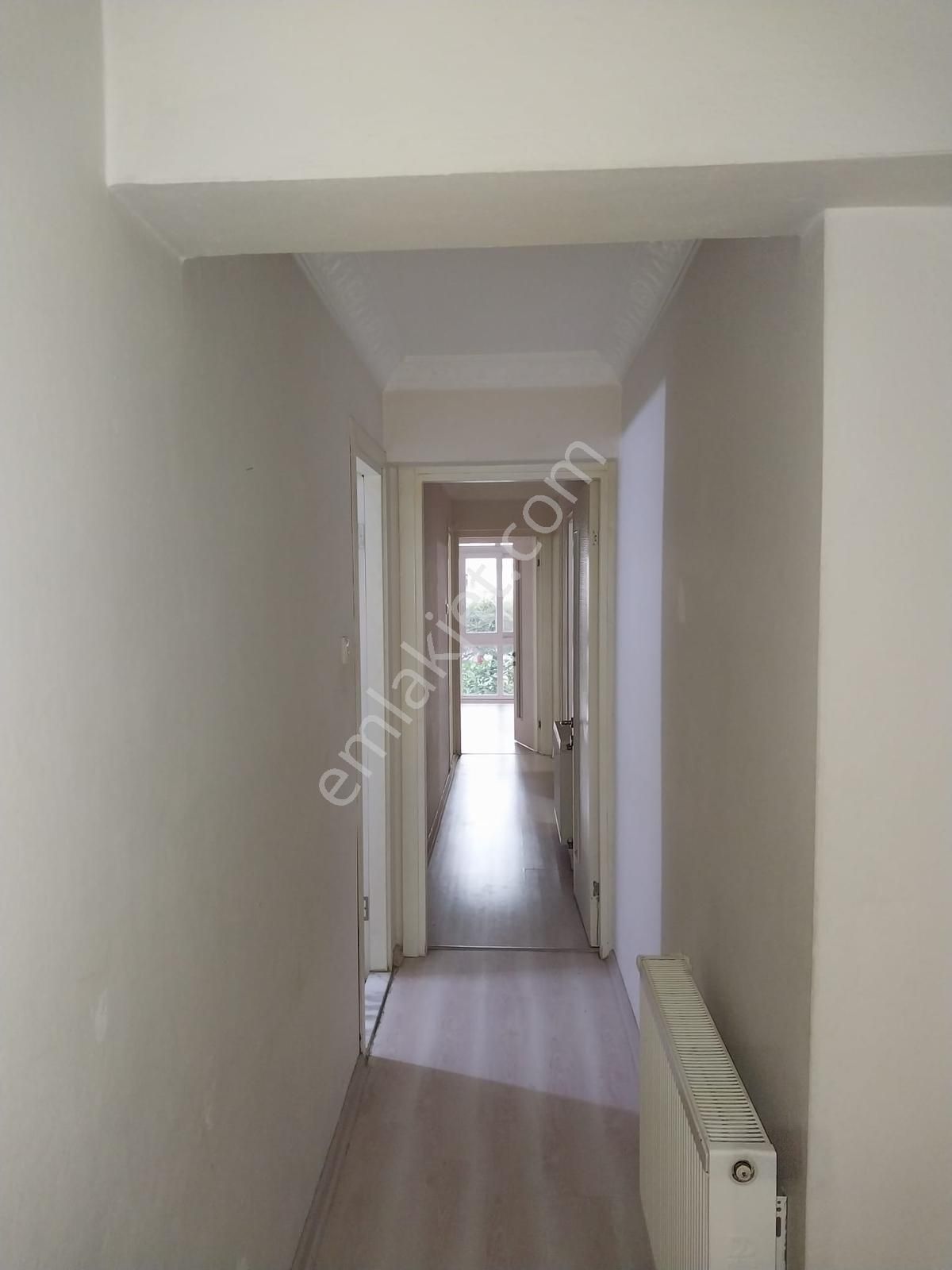 Bahçelievler'de İyi Konumda, Geniş, Ferah Satılık 3+1 - Görsel 8