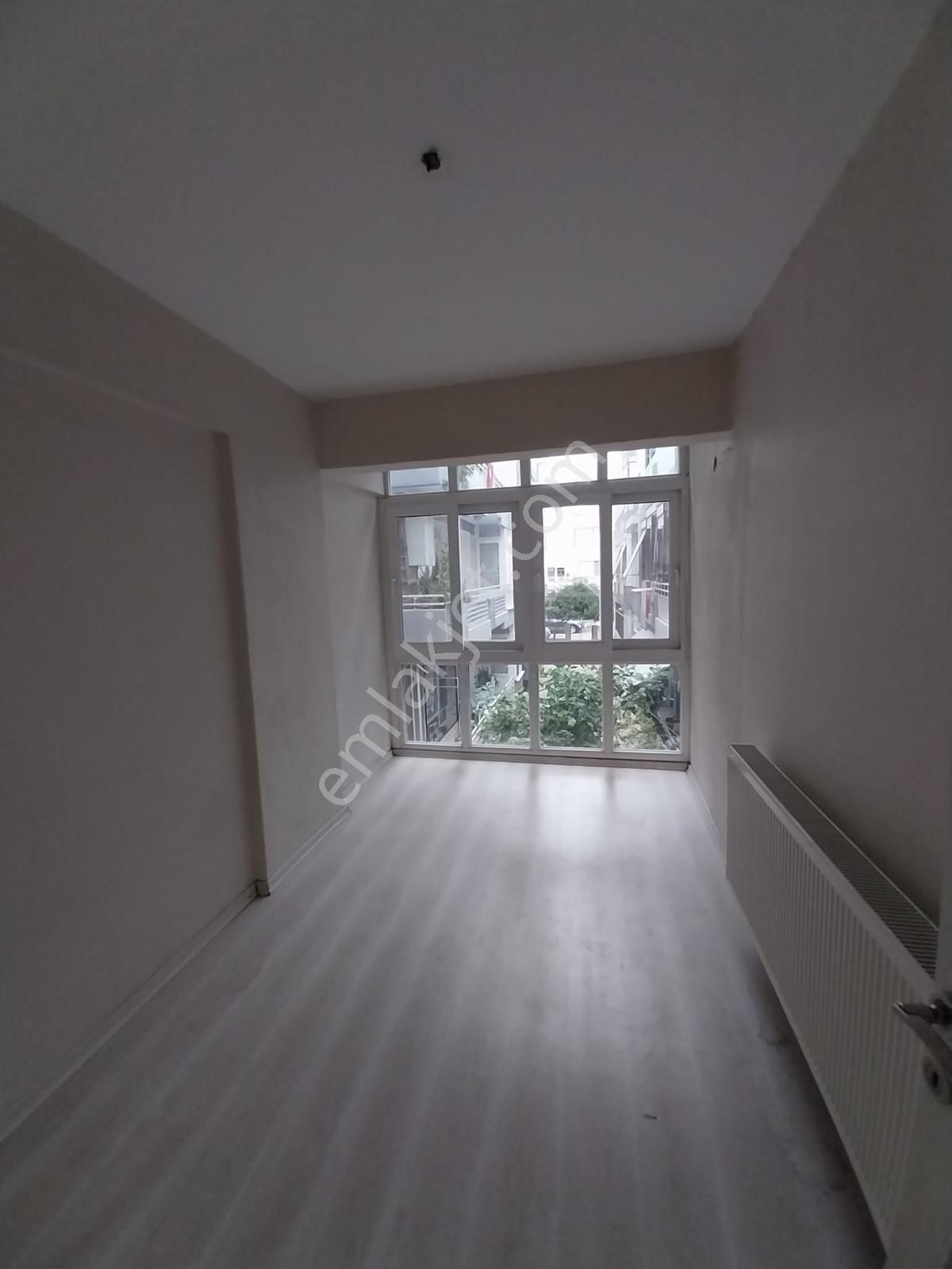 Bahçelievler'de İyi Konumda, Geniş, Ferah Satılık 3+1 - Görsel 30