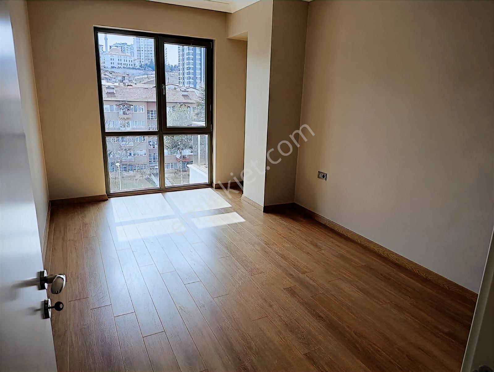 Çukurambar Farilya Cadde'de Güney/doğu,ankastreli,yeniboyalı 2+1 - Görsel 18