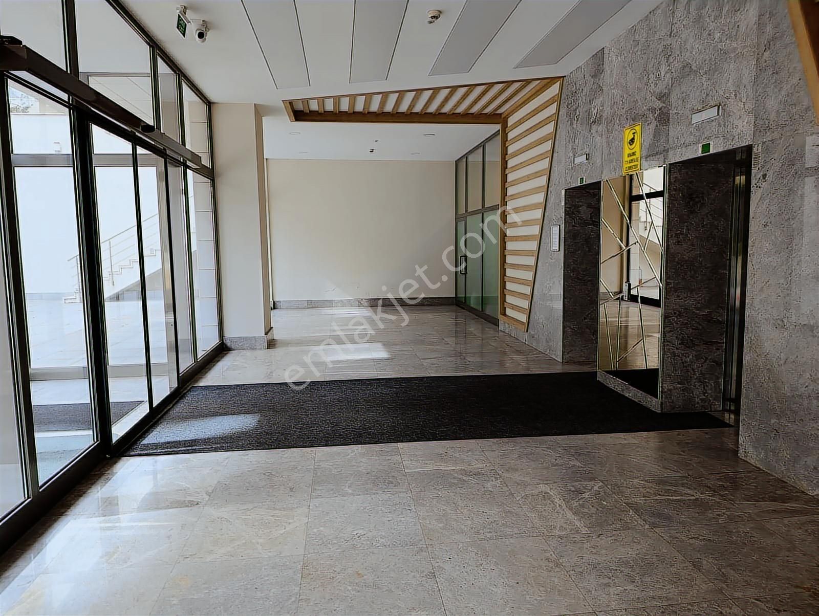 Çukurambar Farilya Cadde'de Güney/doğu,ankastreli,yeniboyalı 2+1 - Görsel 29