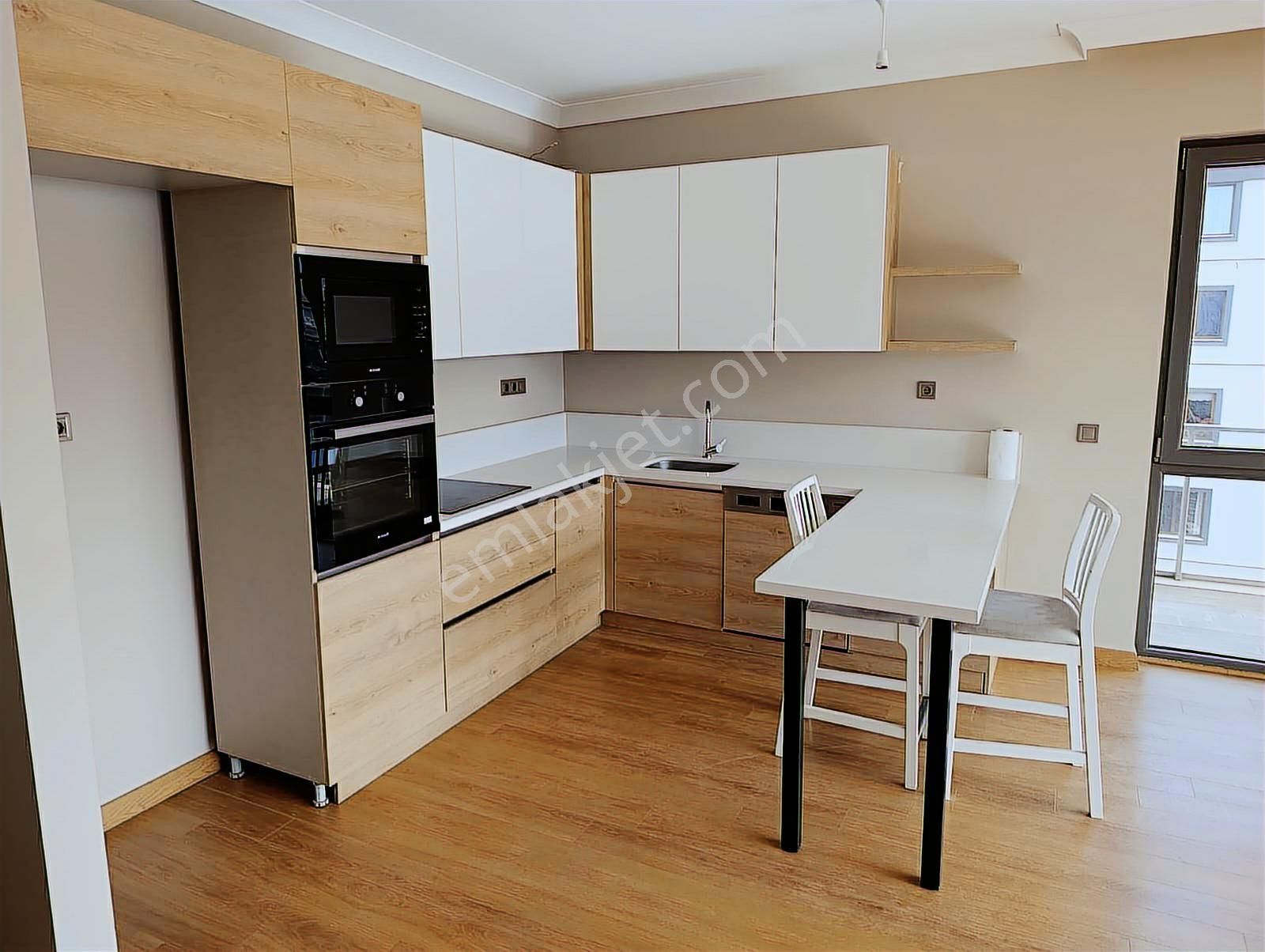 Çukurambar Farilya Cadde'de Güney/doğu,ankastreli,yeniboyalı 2+1 - Görsel 8