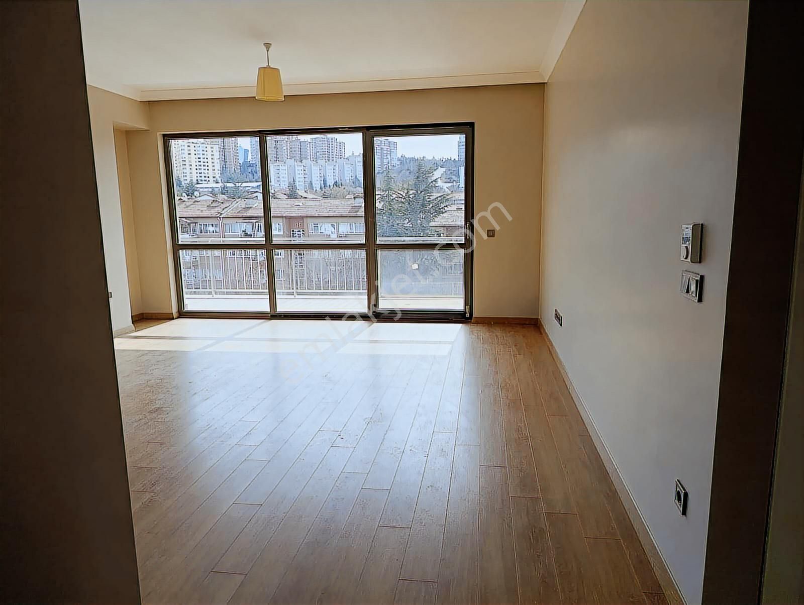 Çukurambar Farilya Cadde'de Güney/doğu,ankastreli,yeniboyalı 2+1 - Görsel 34