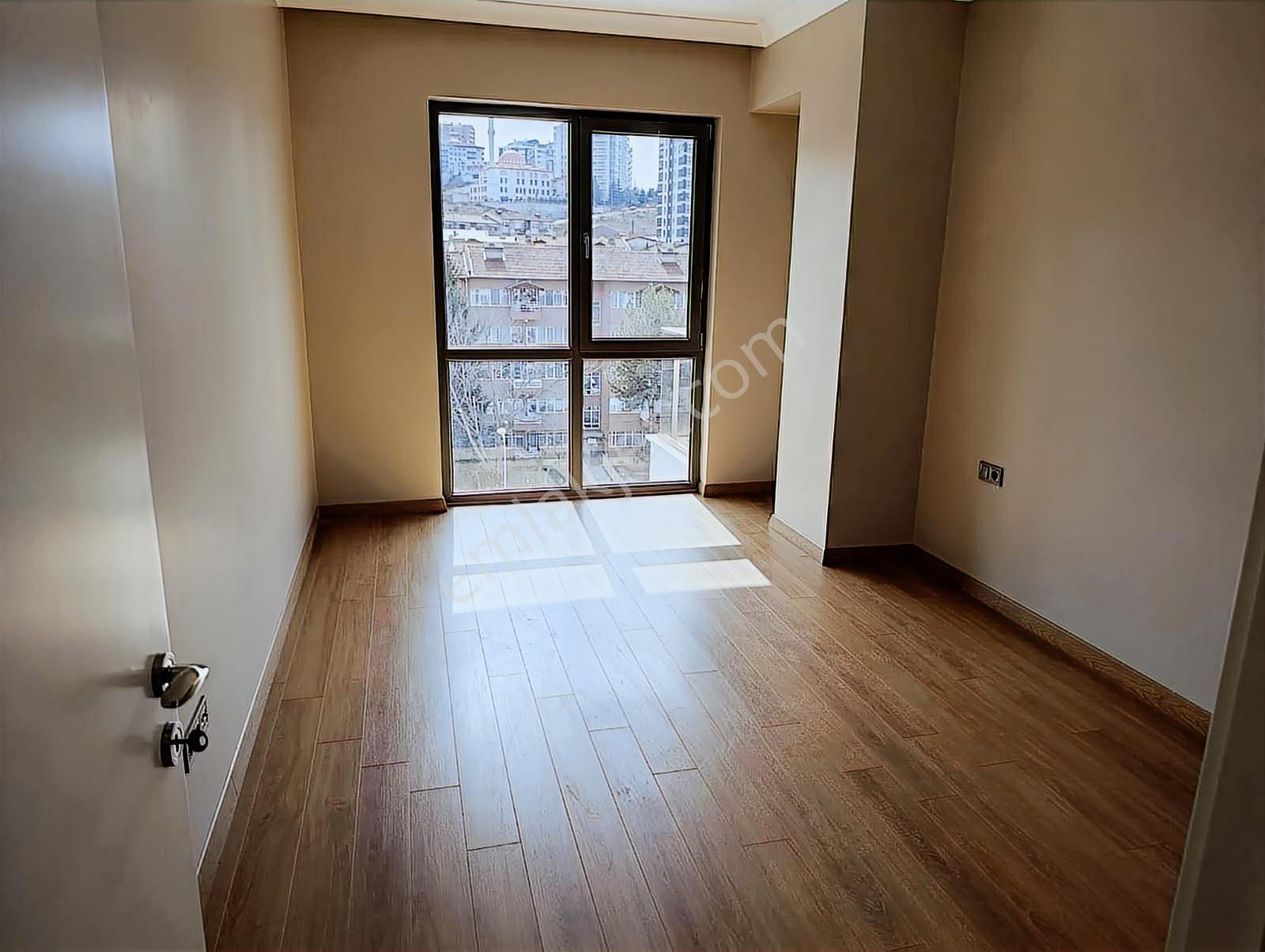 Çukurambar Farilya Cadde'de Güney/doğu,ankastreli,yeniboyalı 2+1 - Görsel 17