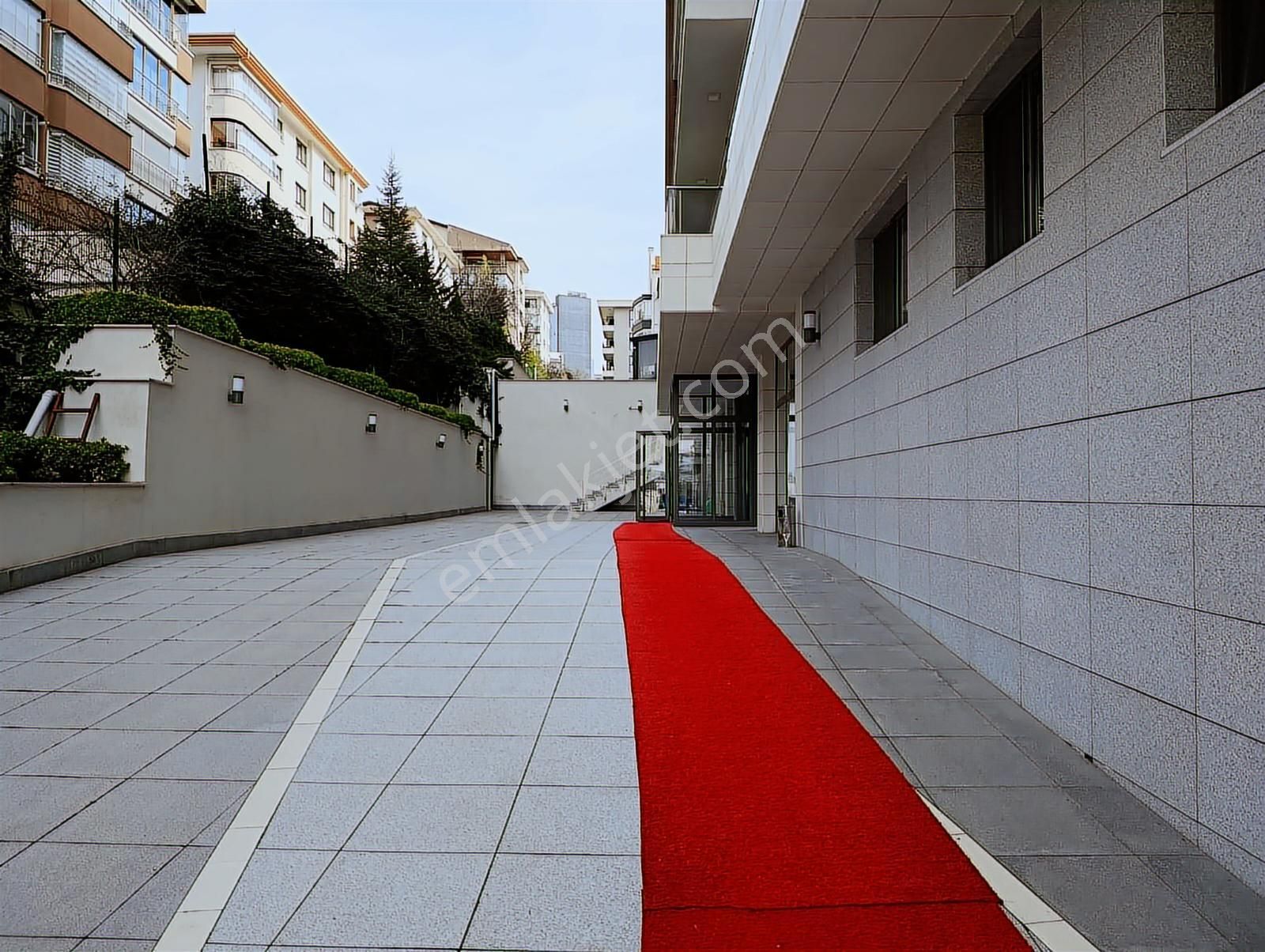 Çukurambar Farilya Cadde'de Güney/doğu,ankastreli,yeniboyalı 2+1 - Görsel 27